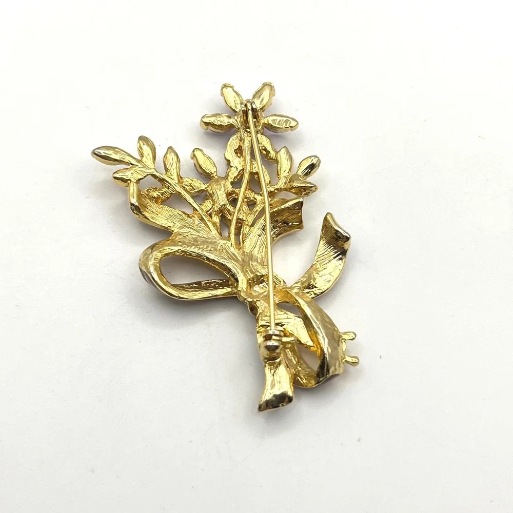 N/A gold tone